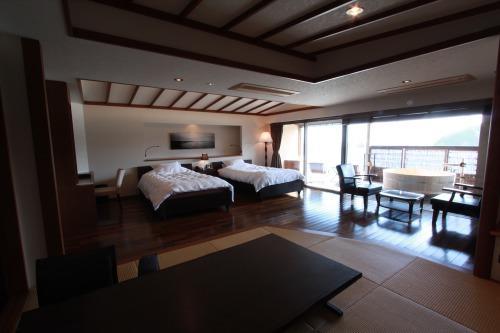 The Spa Resort Bettei Rakuyu Shimoda  Buitenkant foto